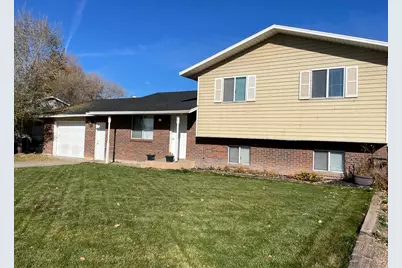 401 E 700 S, Roosevelt, UT 84066 - Photo 4