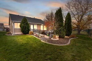 108 W 1875 N, North Ogden, UT 84414 - Photo 2