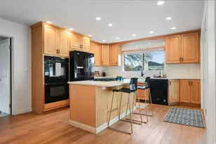 5749 S McMillan Circle, Murray, UT 84107 - Photo 2