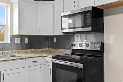 40 E Main St, Grantsville, UT 84029 - Photo 16