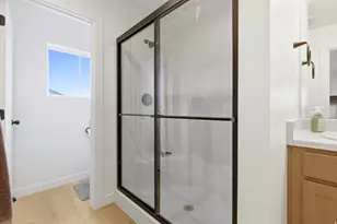 9399 N Vernham Ln, Eagle Mountain, UT 84005 - Photo 12