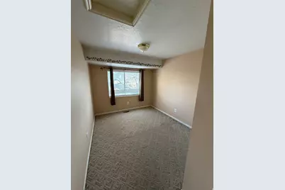 8713 S Mountain Meadow Dr W, West Jordan, UT 84088 - Photo 4