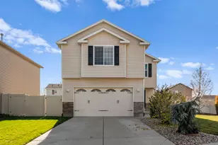 2068 E Jordan Way N, Eagle Mountain, UT 84005 - Photo 2