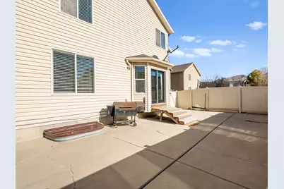 2068 E Jordan Way N, Eagle Mountain, UT 84005 - Photo 24