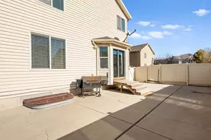 2068 E Jordan Way N, Eagle Mountain, UT 84005 - Photo 24