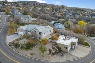 638 E Scenic Hills Dr N, North Salt Lake, UT 84054 - Photo 1