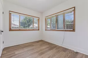 921 W 2700 S, Syracuse, UT 84075 - Photo 18