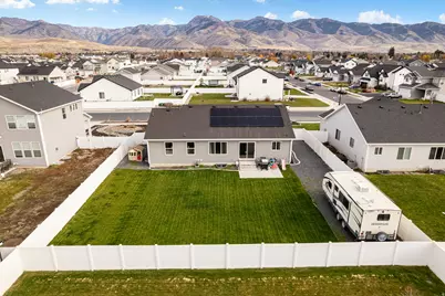 353 N 770 W, Smithfield, UT 84335 - Photo 24