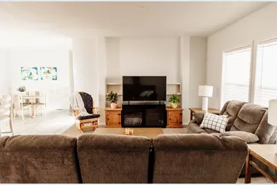 1700 W 2700 N #110, Pleasant View, UT 84404 - Photo 10