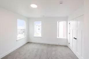 778 N Danverse Dr, Saratoga Springs, UT 84045 - Photo 10