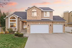 12182 S Pine Way, Draper, UT 84020 - Photo 1