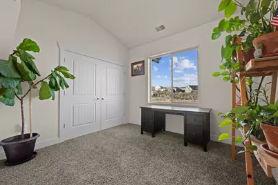 178 W Springview Dr, Saratoga Springs, UT 84045 - Photo 16