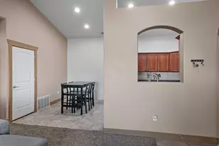 178 W Springview Dr, Saratoga Springs, UT 84045 - Photo 10