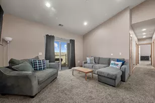 178 W Springview Dr, Saratoga Springs, UT 84045 - Photo 6