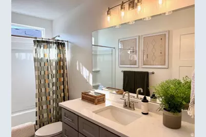 1002 W Netleaf St #126, Saratoga Springs, UT 84045 - Photo 28