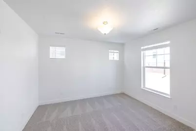 871 N Pugh Ln #O202, Saratoga Springs, UT 84045 - Photo 8
