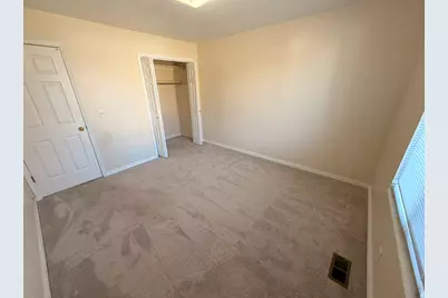 929 W Brandermill Cv, Murray, UT 84123 - Photo 8