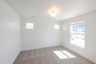 871 N Pugh Ln, Saratoga Springs, UT 84045 - Photo 8