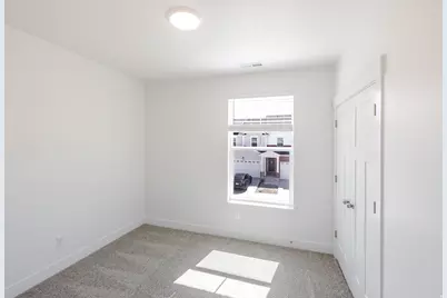 871 N Pugh Ln #O203, Saratoga Springs, UT 84045 - Photo 6