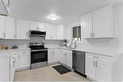 7149 S Camelot Way, West Jordan, UT 84084 - Photo 6