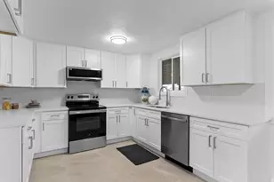 7149 S Camelot Way, West Jordan, UT 84084 - Photo 6