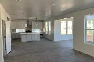 3006 N Lone Pine St, Eagle Mountain, UT 84005 - Photo 2