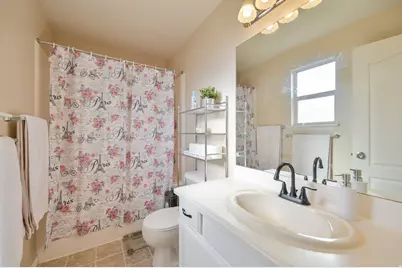 725 N Fox Run Dr E, Tooele, UT 84074 - Photo 12