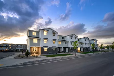 251 N Polly Ln W #4, Santaquin, UT 84655 - Photo 1