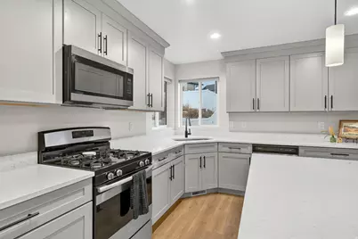 478 N Woodland Rd, Saratoga Springs, UT 84045 - Photo 18