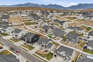 478 N Woodland Rd, Saratoga Springs, UT 84045 - Photo 6