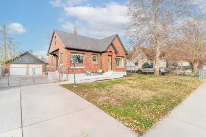 824 E 29th St, Ogden, UT 84403 - Photo 2