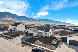 1130 E 245 N, Hyde Park, UT 84318 - Photo 34