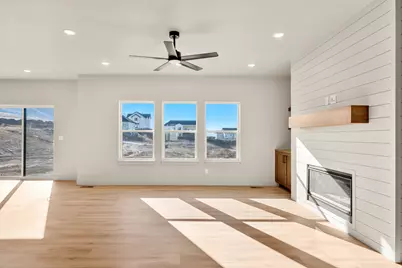 1130 E 245 N, Hyde Park, UT 84318 - Photo 4