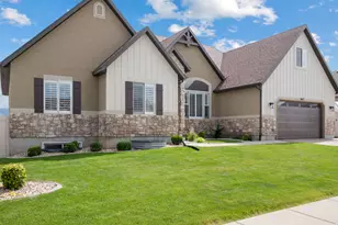 667 W Aspen Hills Blvd N, Saratoga Springs, UT 84045 - Photo 2