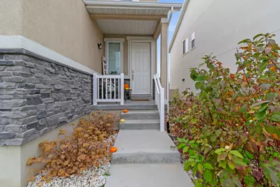 15186 S Maradona Dr, Herriman, UT 84096 - Photo 4