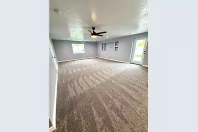 206 W 4130 S, Vernal, UT 84078 - Photo 28