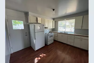 1131 W Arapahoe Ave, Salt Lake City, UT 84104 - Photo 14