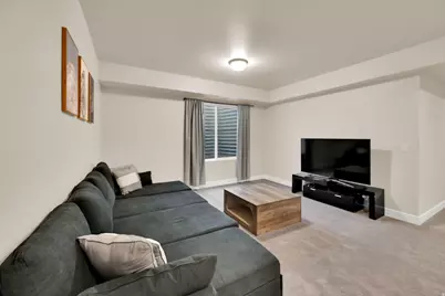 1612 W Maple Brook Ln, Riverton, UT 84065 - Photo 40