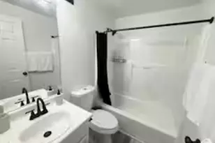 1453 W Lancelot Dr S, West Valley, UT 84119 - Photo 8