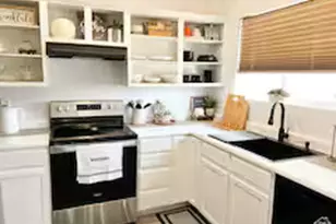 1453 W Lancelot Dr S, West Valley, UT 84119 - Photo 2