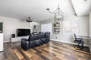 9413 S Purple Lilac Ln S, Sandy, UT 84070 - Photo 14