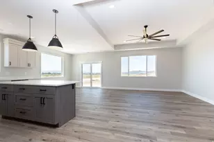 1148 N Yucca St, Cedar City, UT 84721 - Photo 8