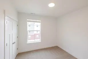 871 N Pugh Ln, Saratoga Springs, UT 84045 - Photo 8
