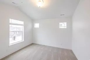 871 N Pugh Ln, Saratoga Springs, UT 84045 - Photo 8