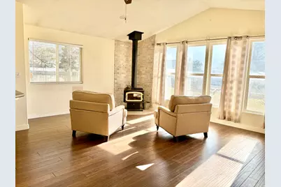 135 W 8800 S, Spanish Fork, UT 84660 - Photo 8
