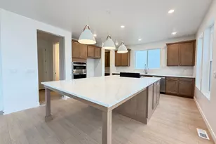 2982 Kingbird Dr, Eagle Mountain, UT 84005 - Photo 2