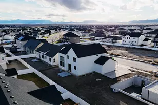 5360 N Honey Suckle Way, Eagle Mountain, UT 84005 - Photo 2