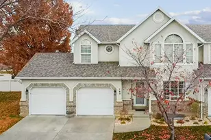 184 Park Shadows Cir, Bountiful, UT 84010 - Photo 1