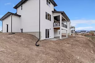 1526 E Livi Ln, Saratoga Springs, UT 84043 - Photo 40