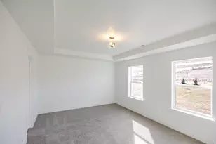 2719 N Blue Dawn Ln, Saratoga Springs, UT 84045 - Photo 10